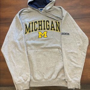Michigan Wolverines Hoodie Size XL